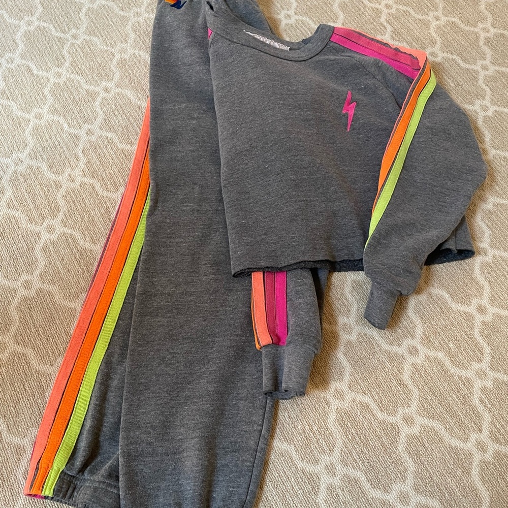 Gray Sweatshirt and Joggers Set with Colorful Stripes